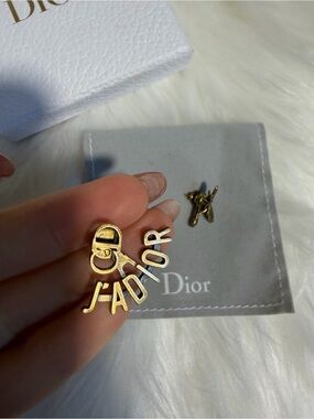 JADIOR Bee Earrings - Gold Christian Dior Earrings j’adior